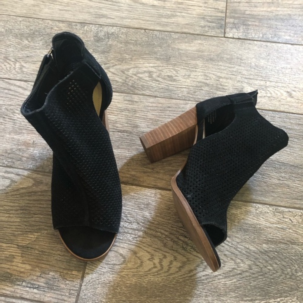 Marc Fisher black suede heeled ankle booties